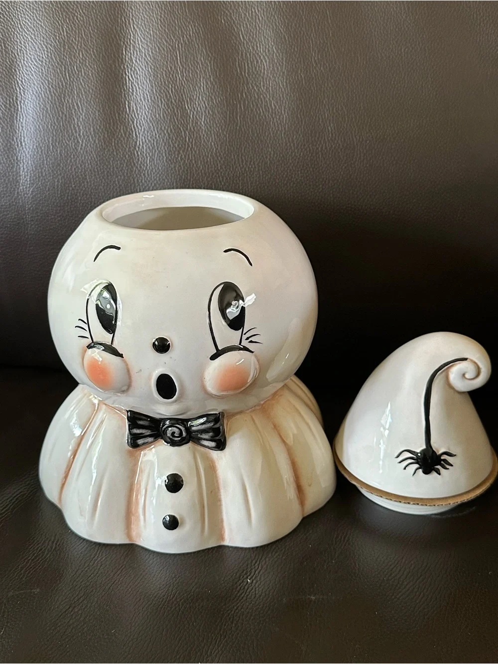 Johanna Parker Halloween 2026 Kooky Spooky Ghost Vintage Style Cookie Jar New